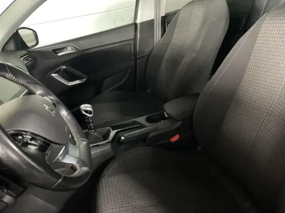 PEUGEOT 308 II - voiture d'occasion - Photo 17