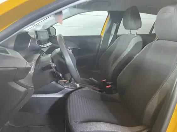 PEUGEOT 208 II - voiture d'occasion - Photo 17