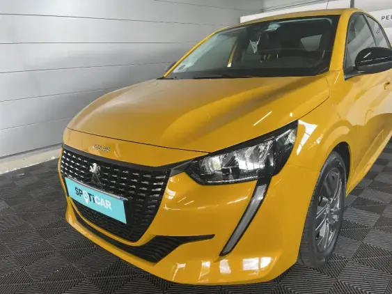 PEUGEOT 208 II - voiture d'occasion - Photo 21