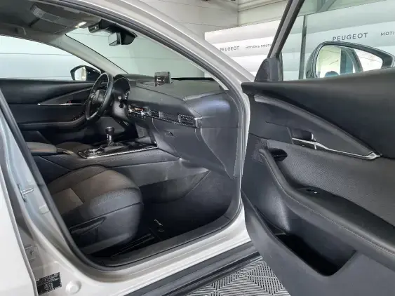 MAZDA CX-30 - voiture d'occasion - Photo 18
