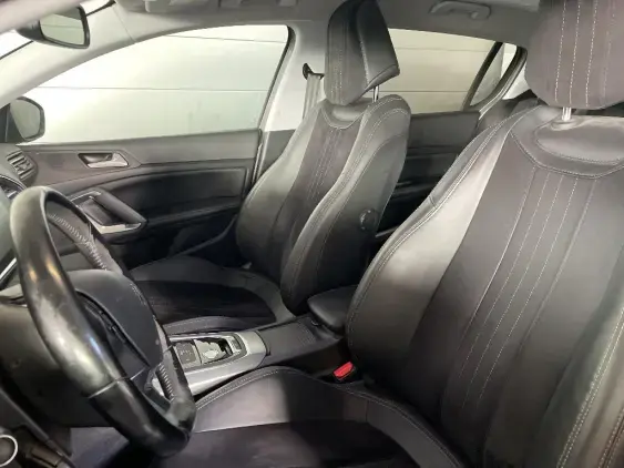 PEUGEOT 308 II - voiture d'occasion - Photo 17