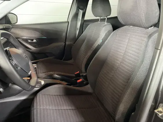 PEUGEOT 2008 II - voiture d'occasion - Photo 17