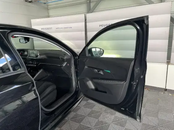 PEUGEOT 208 II - voiture d'occasion - Photo 19