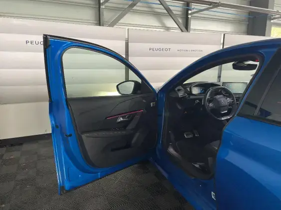 PEUGEOT 208 II - voiture d'occasion - Photo 18