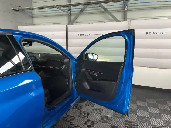 PEUGEOT 208 II - voiture d'occasion - Photo 19