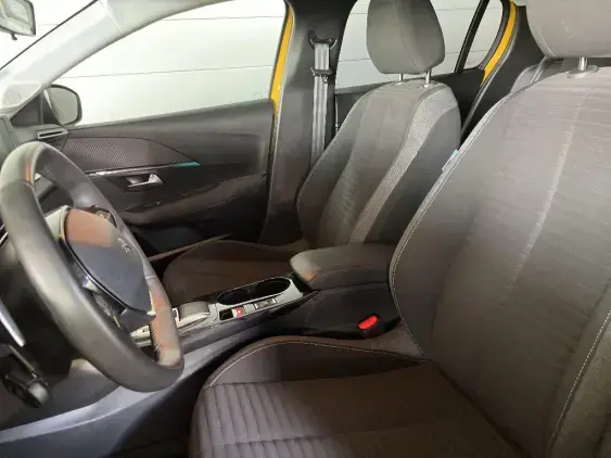 PEUGEOT 208 II - voiture d'occasion - Photo 17