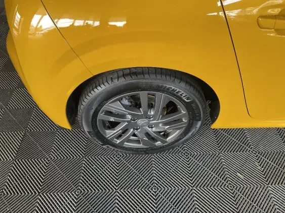 PEUGEOT 208 II - voiture d'occasion - Photo 24