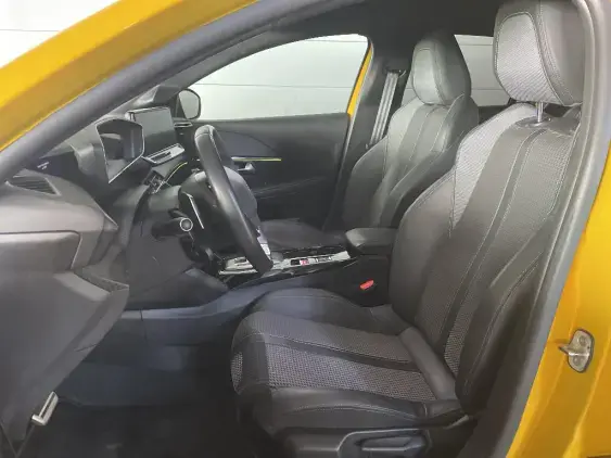 PEUGEOT 208 II - voiture d'occasion - Photo 17