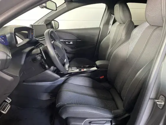 PEUGEOT 208 II - voiture d'occasion - Photo 17