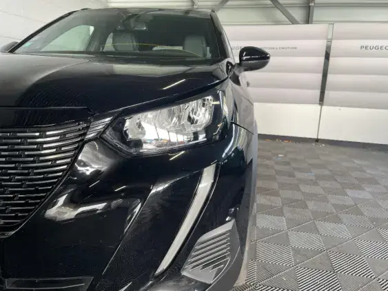 PEUGEOT 2008 II - voiture d'occasion - Photo 21