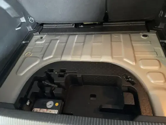 PEUGEOT 2008 ELECTRIQUE II - voiture d'occasion - Photo 16