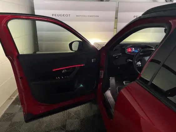 PEUGEOT 2008 II - voiture d'occasion - Photo 18