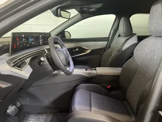 PEUGEOT 3008 III - voiture d'occasion - Photo 18