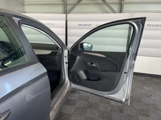 OPEL CORSA F - voiture d'occasion - Photo 18