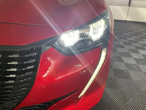 PEUGEOT 208 II - voiture d'occasion - Photo 22