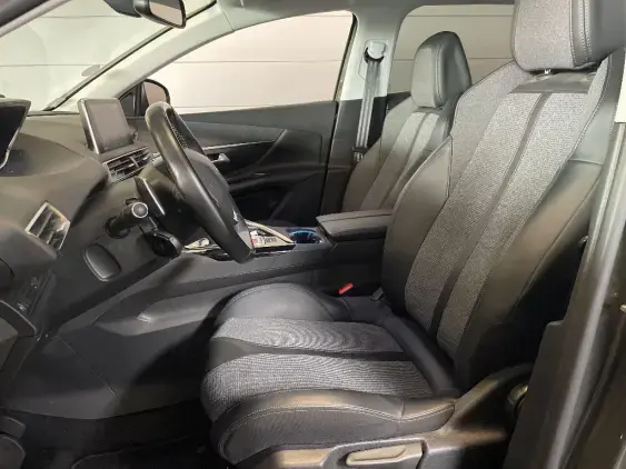 PEUGEOT 3008 II - voiture d'occasion - Photo 17
