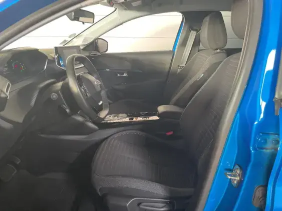 PEUGEOT 208 ELECTRIQUE II - voiture d'occasion - Photo 18
