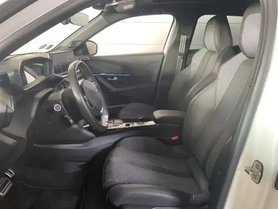 PEUGEOT 2008 ELECTRIQUE II - voiture d'occasion - Photo 18