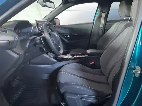 PEUGEOT 2008 II - voiture d'occasion - Photo 18