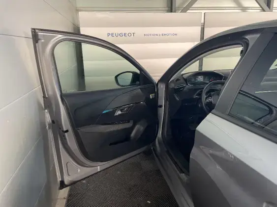 PEUGEOT 208 ELECTRIQUE II - voiture d'occasion - Photo 18
