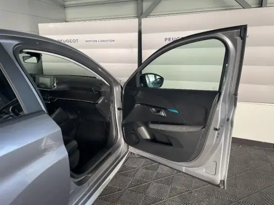 PEUGEOT 208 ELECTRIQUE II - voiture d'occasion - Photo 19