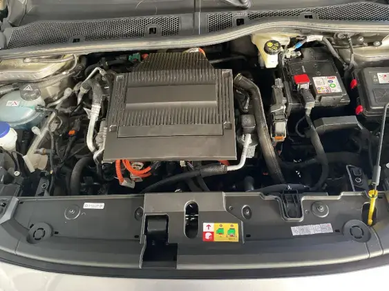 PEUGEOT 208 ELECTRIQUE II - voiture d'occasion - Photo 20