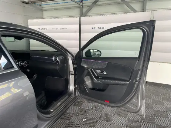 MERCEDES-BENZ CLASSE A IV - voiture d'occasion - Photo 19