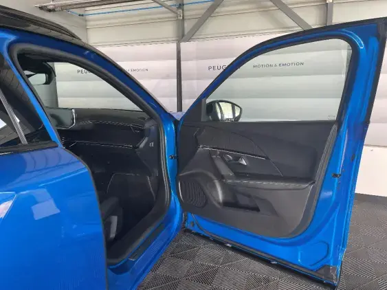 PEUGEOT 2008 II - voiture d'occasion - Photo 18