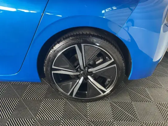 PEUGEOT 308 III - voiture d'occasion - Photo 24