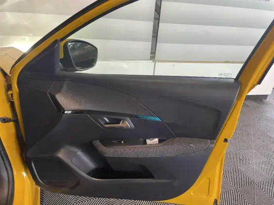 PEUGEOT 208 II - voiture d'occasion - Photo 20