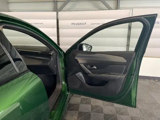 PEUGEOT 308 III - voiture d'occasion - Photo 18