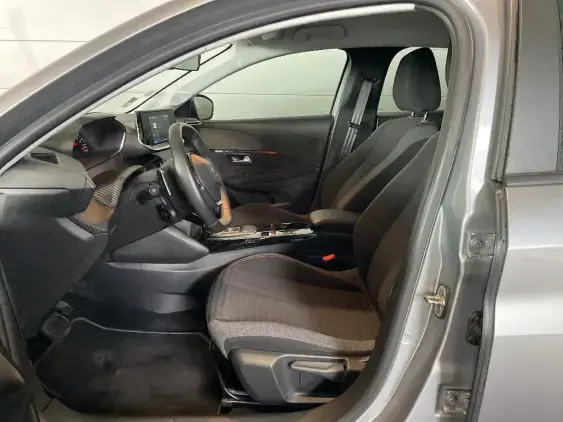 PEUGEOT 208 II - voiture d'occasion - Photo 18