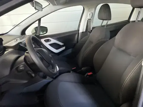 PEUGEOT 208 - voiture d'occasion - Photo 16