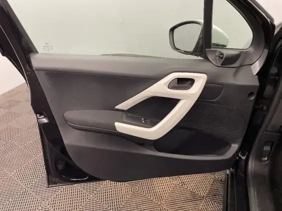 PEUGEOT 208 - voiture d'occasion - Photo 17