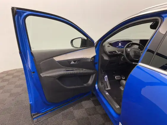 PEUGEOT 3008 II - voiture d'occasion - Photo 17