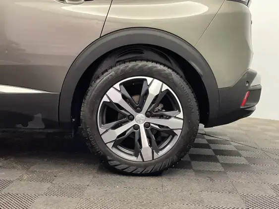 PEUGEOT 3008 II - voiture d'occasion - Photo 23