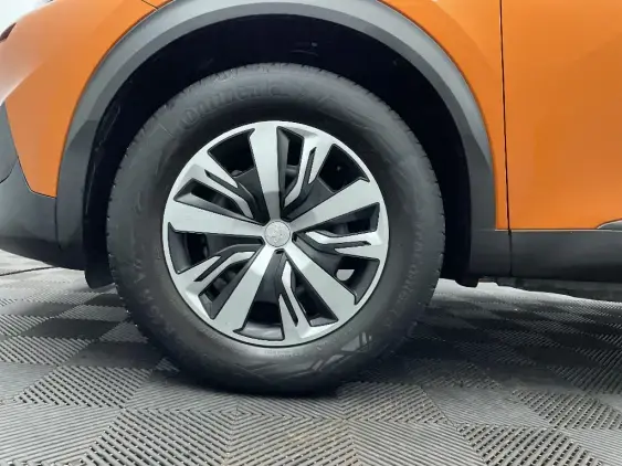 PEUGEOT 2008 II - voiture d'occasion - Photo 19