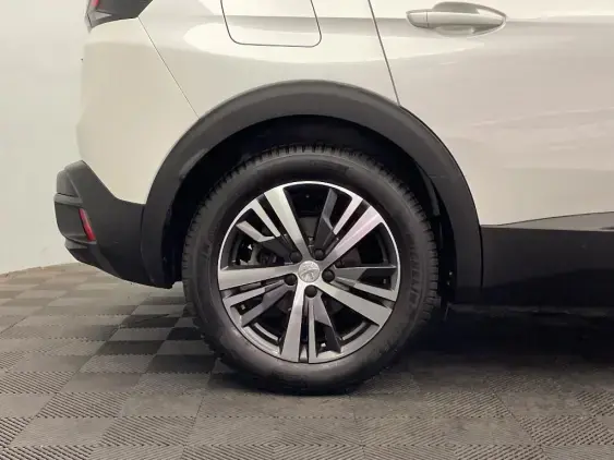 PEUGEOT 3008 II - voiture d'occasion - Photo 24