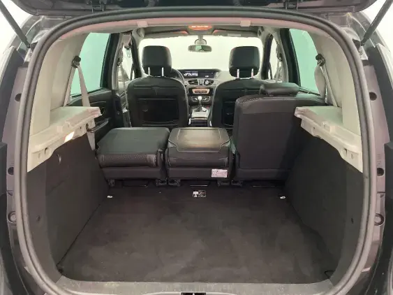 RENAULT SCENIC III - voiture d'occasion - Photo 16