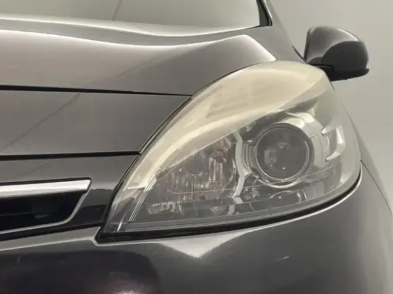 RENAULT SCENIC III - voiture d'occasion - Photo 22