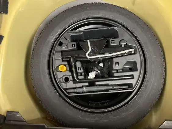 PEUGEOT 208 BUSINESS R II - voiture d'occasion - Photo 16