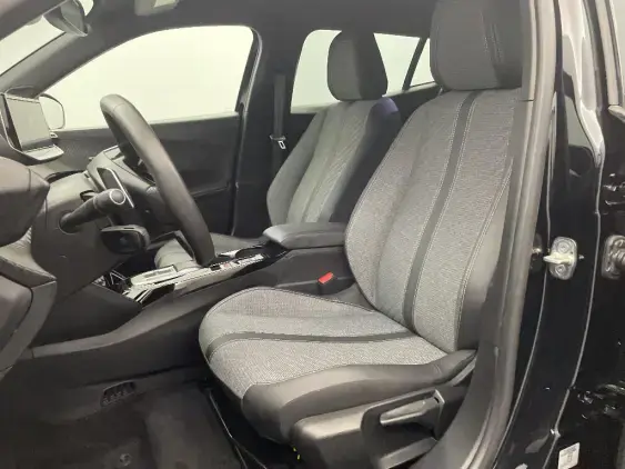 PEUGEOT 2008 II - voiture d'occasion - Photo 15