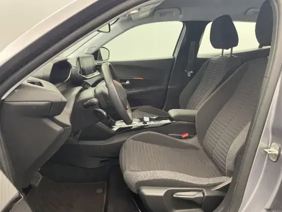 PEUGEOT 2008 ELECTRIQUE II - voiture d'occasion - Photo 18