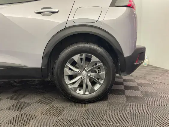 PEUGEOT 2008 ELECTRIQUE II - voiture d'occasion - Photo 24