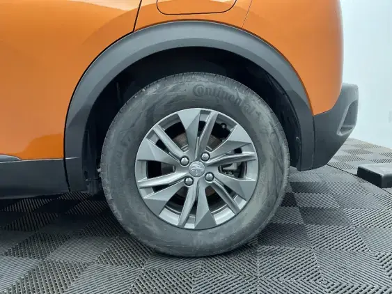 PEUGEOT 2008 ELECTRIQUE II - voiture d'occasion - Photo 20