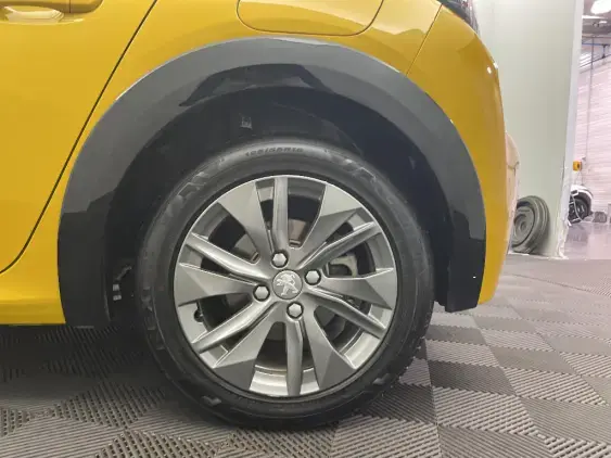 PEUGEOT 208 ELECTRIQUE II - voiture d'occasion - Photo 20