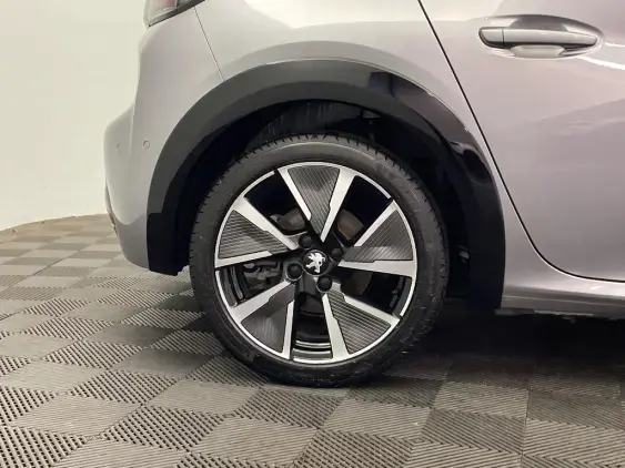 PEUGEOT 208 ELECTRIQUE II - voiture d'occasion - Photo 24