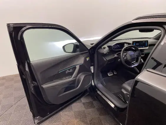 PEUGEOT 2008 ELECTRIQUE II - voiture d'occasion - Photo 17