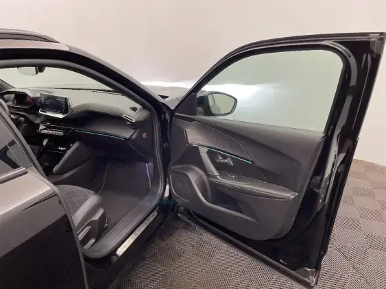 PEUGEOT 2008 ELECTRIQUE II - voiture d'occasion - Photo 18