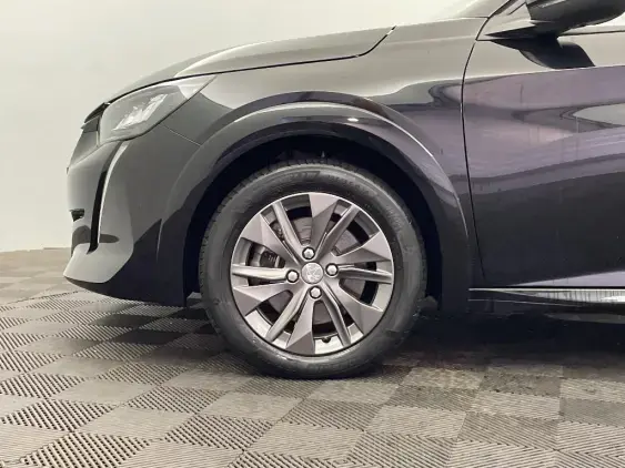 PEUGEOT 208 ELECTRIQUE II - voiture d'occasion - Photo 22